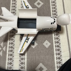 ポケットトミカ 収納ジェットの画像