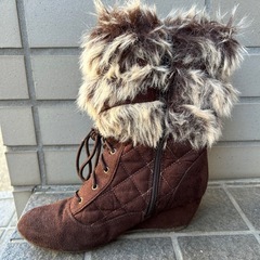 子供用ブーツ　約20cm　ブラウン×ファーの画像