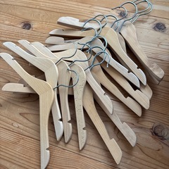 木製ハンガー　大人用　子供用の画像