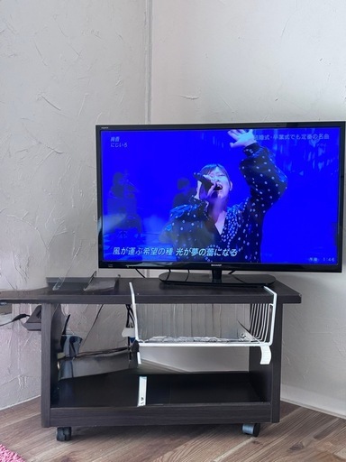 【決定しました】テレビ台付き　AQUOS  LC-32S5