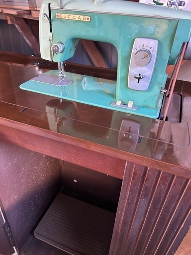 RICCAR 足踏みミシン　ミシン　古道具　古家具　ビンテージ　アンティーク　レトロ