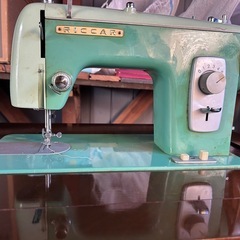 RICCAR 足踏みミシン　ミシン　古道具　古家具　ビンテージ　アンティーク　レトロの画像