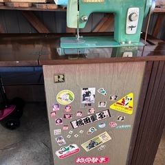 RICCAR 足踏みミシン　ミシン　古道具　古家具　ビンテージ　アンティーク　レトロの画像