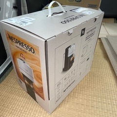 《超大特価》ネスプレッソ コーヒーメーカーの画像