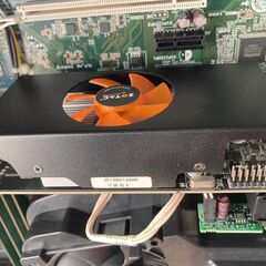 HP　Elitedesk800G3SF　i7-7700　メモリ32GB　グラボ付　OS無しの画像