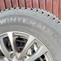 ハイエース スタッドレスタイヤアルミホイール4本セット
の画像