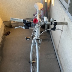 WEEKEND BAKIS クロスバイク　しろ白の画像