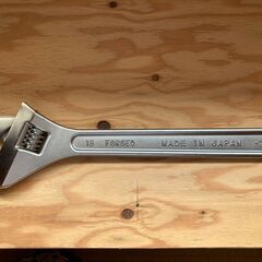 モンキレンチ未使用品の画像