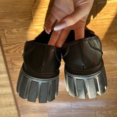 【タイムセール】shein ローファー 革靴 厚底 レディース メンズの画像