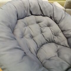 ★リユースのサカイつくば店★TK7424  ソーサーチェア グレー H75×D60×W87 クリーニング済みの画像