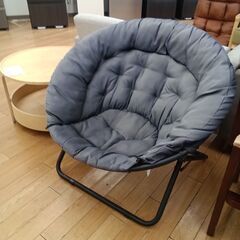 ★リユースのサカイつくば店★TK7424  ソーサーチェア グレー H75×D60×W87 クリーニング済みの画像