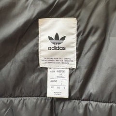 【新品】adidasダウンパーカーの画像