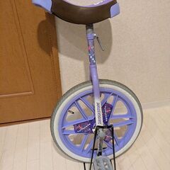 ブリヂストン 一輪車 18インチ 手渡しのみ スタンド付属の画像
