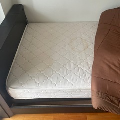 セミダブルベッド、布団セットの画像