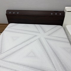 ダブルベット　マットレス　フレームセットの画像