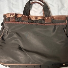 D KELLY ナイロンバッグ　2wayだった。の画像