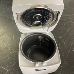 MITSUBISHI炊飯器の画像