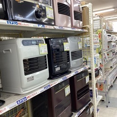 ⭐️春日市⭐️3.7 Kw石油ファンヒーター⭐️ファンヒーター⭐️D a i n i C h i⭐️10〜13畳用⭐️タンク容量9.0L⭐️2019年式⭐️ F W-3719 L S⭐️定価 22,980円⭐️No5259の画像