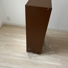 3段　カラーボックス　ウォルナット　無料
の画像