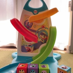 フィッシャープライス　ころころブロック・メロディウォール　知育玩具の画像