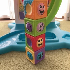 フィッシャープライス　ころころブロック・メロディウォール　知育玩具の画像