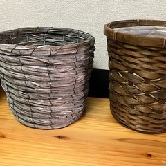 植木鉢🪴の鉢カバー　籠の画像