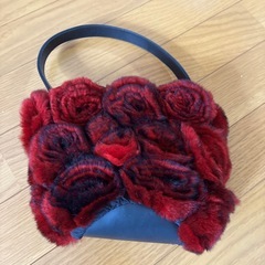 手提げバックの画像