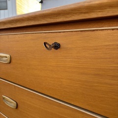無料！中古8引出しタンス。の画像