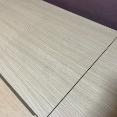 テレビボードの画像