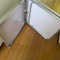 [折畳み]テーブル【60×120cm】《防水加工鉄板》《イベントやレジャー、来客にも◎》の画像