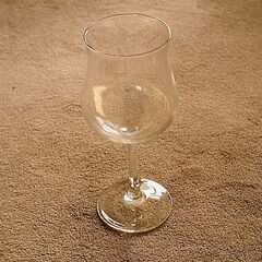 【無料・中古】グラス(コップ)と什器を差し上げますの画像