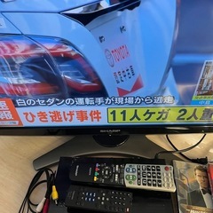 シャープSHARP 液晶テレビ　LC-26E8  東芝TOSHIBA DVDプレイヤー　REGZAの画像