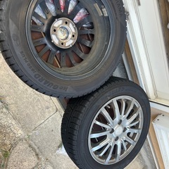MAZDA デミオ　スタッドレスタイヤ　ホイール付の画像