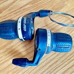 自転車　クロスバイク　パーツ　シフターの画像