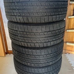 格安✨215/55r17冬の画像