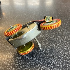 K2511-392　ゼンマイで動く 壊れた ブリキの三輪車 ② オモチャ 稼働します レトロ インテリア キズ汚れ有りの画像