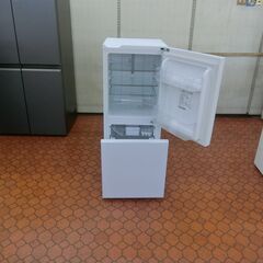 ID 704145　ハイセンス２ドア　134L　２０１８年製　HR-G13Aの画像