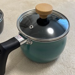 鍋/多機能ポット/フライパン3点の画像