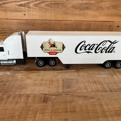 ⑩  55センチ！コカコーラ白トレーラー　トラック　Cola ホワイト　ミニカー　昭和　レトロ　コレクションの画像
