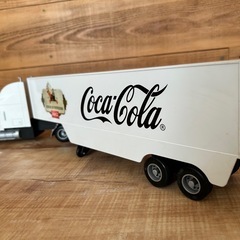 ⑩  55センチ！コカコーラ白トレーラー　トラック　Cola ホワイト　ミニカー　昭和　レトロ　コレクションの画像