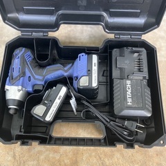 【取引中】インパクトドライバ 14.4V　ジャンク品の画像