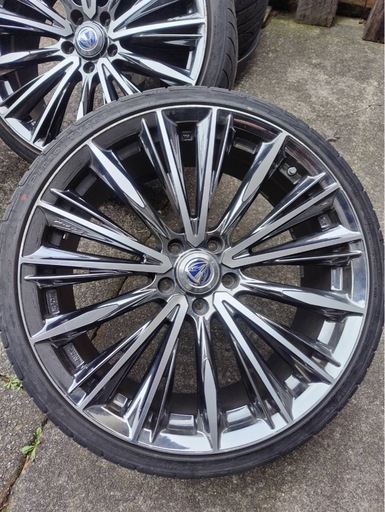 RAYS STRATAGIA VOUGE 20インチ8.5J (山鳥) 四十万のタイヤ、ホイール