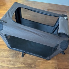 折り畳みペットゲージの画像