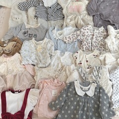 ロンパース各種の画像