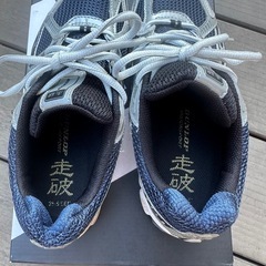 ダンロップ　ランニングシューズ　25.5cm 美品の画像