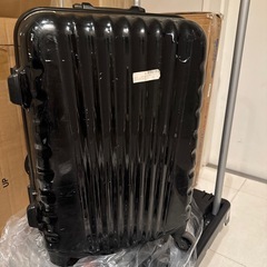 スーツケースの画像