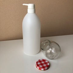 カゴ、瓶ボトル、135ml計量カップお玉まとめ売りの画像