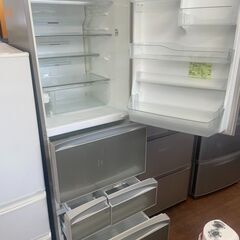 リサイクルショップどりーむ天保山店　No3655 冷蔵庫　４２６L　東芝　2013年製　自動製氷機能付き♪　の画像