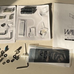 【RKGN20】特価！テレビスタンド24～55V型対応/WALL/A2 LOW TYPE/サテンホワイト/WLTVL4111/棚2枚/HDDホルダー/中古品/店頭引取推奨商品/弊社有料配達も可の画像