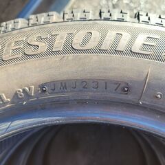 ブリザックVRX　155/65R14の画像